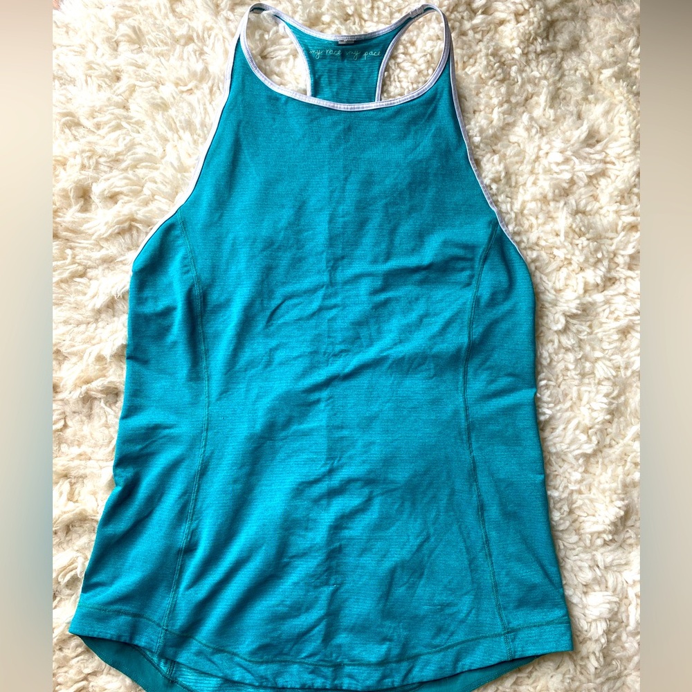 Lululemon Tank in Aqua